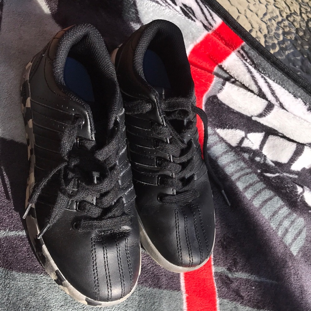 K-Swiss Army Fatigues size 3